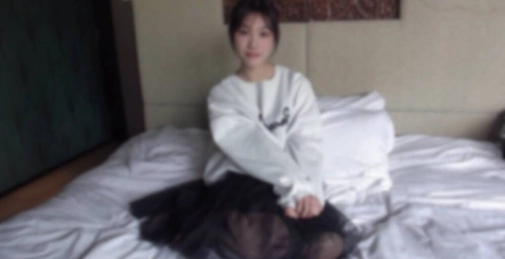 FC2PPV-4400670 D罩杯美乳与美臀的20岁保育员进行成人性教育。丰满舒适的无毛名器直接插入！ []