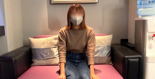 FC2PPV-4359612 与秒射早泄男友交往的专家。为男友忍耐的心情徒然，被出轨阴茎抽插至高潮。 []