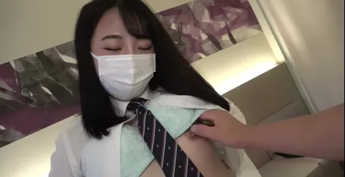         FC2PPV-2796494 FC2-PPV-2796494 【无修正】押しに弱い文化部のお淑やかな女子生徒と放课后にデートの约束。仆のどれい化した美少女にゴム无し膣内射精！！优越感に浸れた放课后だった・・・    [00:43:07]