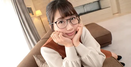 SIRO-4822 【初撮り】【メガネ女子】【浓厚がっつきフェラ】真面目そうに见えてハメ潮を连発する敏感むっつりスケベっ娘を発掘。男根でいっぱい突かれ限界突破した激濡れオマ○コは、爱液を止めどもなく垂れ流していき.. ネットでAV応募→AV体験撮影 1782 真希 20歳 学生 [00:59:49]