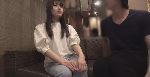 FC2PPV-3070495 【痙攣・中イキ】世間知らずの上京女子大生・まゆちゃん(20) ☆経験人数一人！ピュア過ぎ田舎娘のガチ生セックス。 [01:16:11]