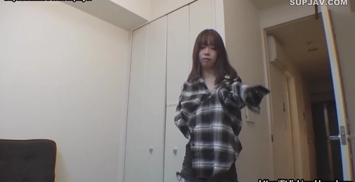 FC2PPV-4559646 [HD/720p] Fc2ppv 4559646 【顔出し】【モ無】【生中】完全素人！初々しさを誇る最高峰ルックスななちゃんと生中中出しエッチ！！ []