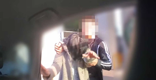 FC2PPV-4596404 【個人】**zzjynyzjjn 敏感妻 義理のち ちに借金を背負わされるも される快楽は忘れられず嫌がりながらもはじめての３pで中出し３連続 []