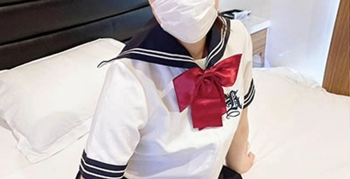 FC2PPV-4607600 Exclusive【18歳】**zzjynyzjjn 清楚系・童顔の制服リフレの回春マッサージ＆おじさんペニスねぶりでいたずら射精焦らし～の興奮MAXで膣奥深くまで激ピストンのガチハメセックス! []