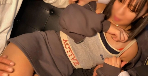 FC2PPV-4517289 素人面试者接受现场指导，紧张喘息声轻微但插入阴茎后... []