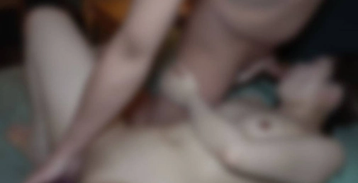 FC2PPV-4670459 【无修正】为实拍而决定脱衣的人妻，虽因对丈夫的罪恶感几近崩溃，却因过于敏感而多次被他人棒高潮，内射后陷入失神状态 []