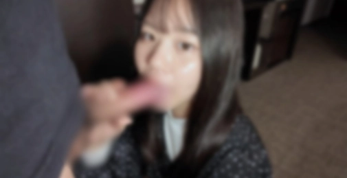 FC2PPV-4528449 【初次拍摄】sxjzysqyn 不谙世事的纯真最小无垢大与大叔去酒店，意想不到的全裸！人生首次内射【无】 []