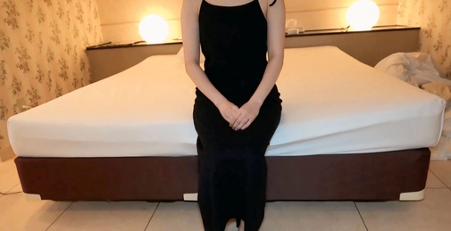 FC2PPV-4573844 【無】sxjzysqyn 超小脸的可爱白皙女性！初次颜射与内射中，顺从且包容一切！※特典高画质 [00:39:02]