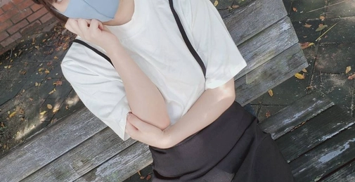 FC2PPV-4525465 抖S美女彻底教育变态素人，最后被兴奋过度的变态逆袭。 [00:43:46]