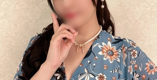 FC2PPV-4564632 嫁给富人的前偶像G罩杯新婚妻子H女士，两位肌肉男猛攻丈夫无法触及的阴道深处，直抵子宫口射精！体验内射高潮，眼球翻白升天【肌肉自拍】 [01:17:24]