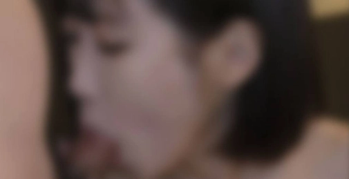 FC2PPV-4567188 【露脸】**sxjzysqyn 【群交】对世间一切失去兴趣、充满绝望感的苗条美女大学生被投入八名大叔中，似乎豁然开朗，露出了笑容，但…… [01:22:50]