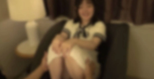 FC2PPV-4738261 从乡下来到东京的天真纯洁大小姐与饮酒生中出性交！！敏感度极佳的痴态表情令人勃起不止！！[]