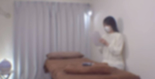 FC2PPV-4742652 清潔感十足、身材高挑勻稱的常客來店。按摩促進血液循環的效果令人驚艷，腰肢輕抬、扭動不已！[]